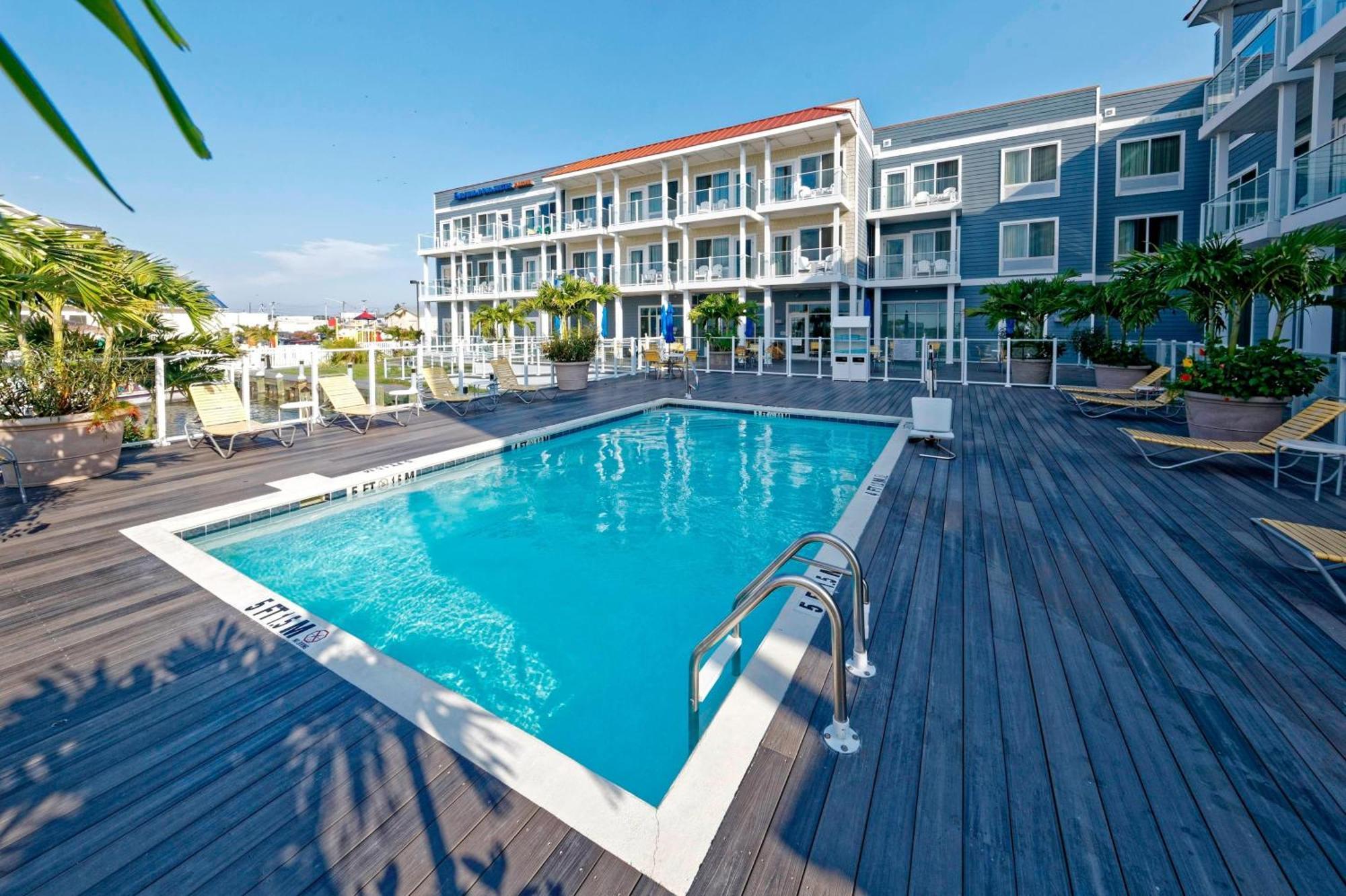 Fairfield Inn & Suites By Marriott Chincoteague Island Waterfront Eksteriør bilde